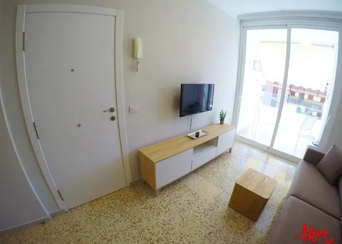 Apartamento Edificio Abora Los Cristianos (Tenerife)
