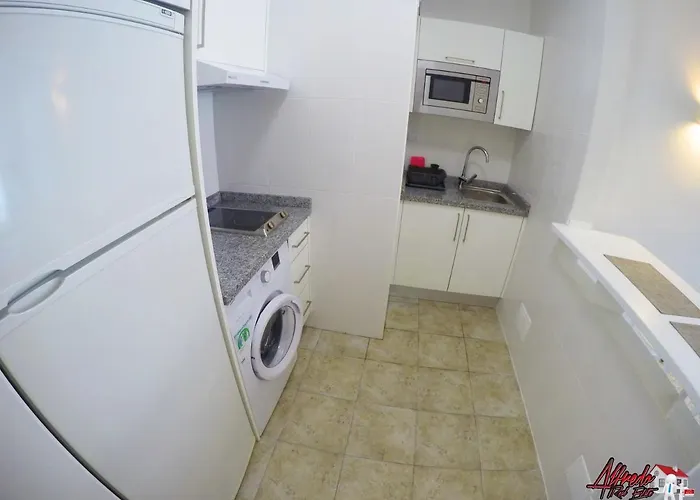 Edificio Abora 로스크리스티아노스