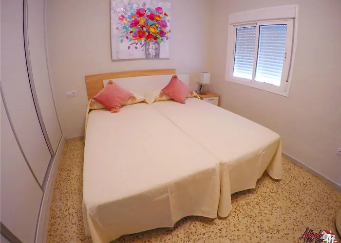 Edificio Abora Los Cristianos