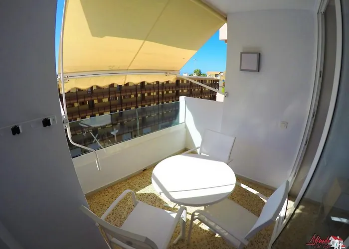 Edificio Abora شقة لوس كريستيانوس